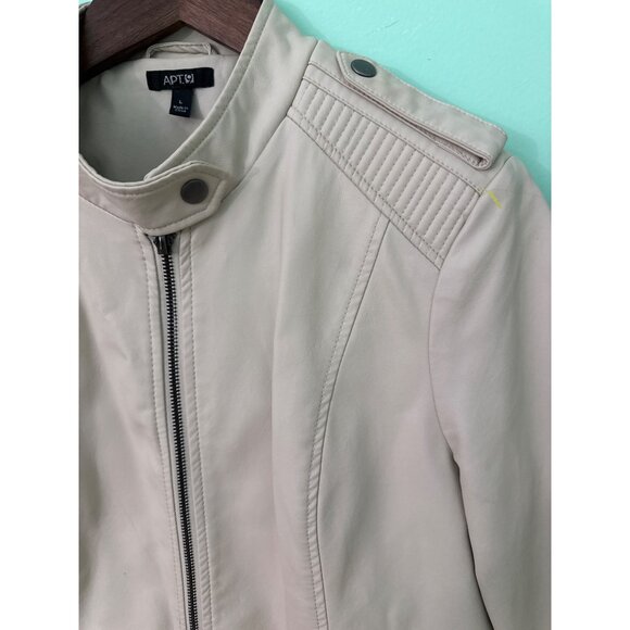 APT. 9 Womens Faux Leather Moto Jacket L Beige Quilted Shoulder Detail - Picture 2 of 10